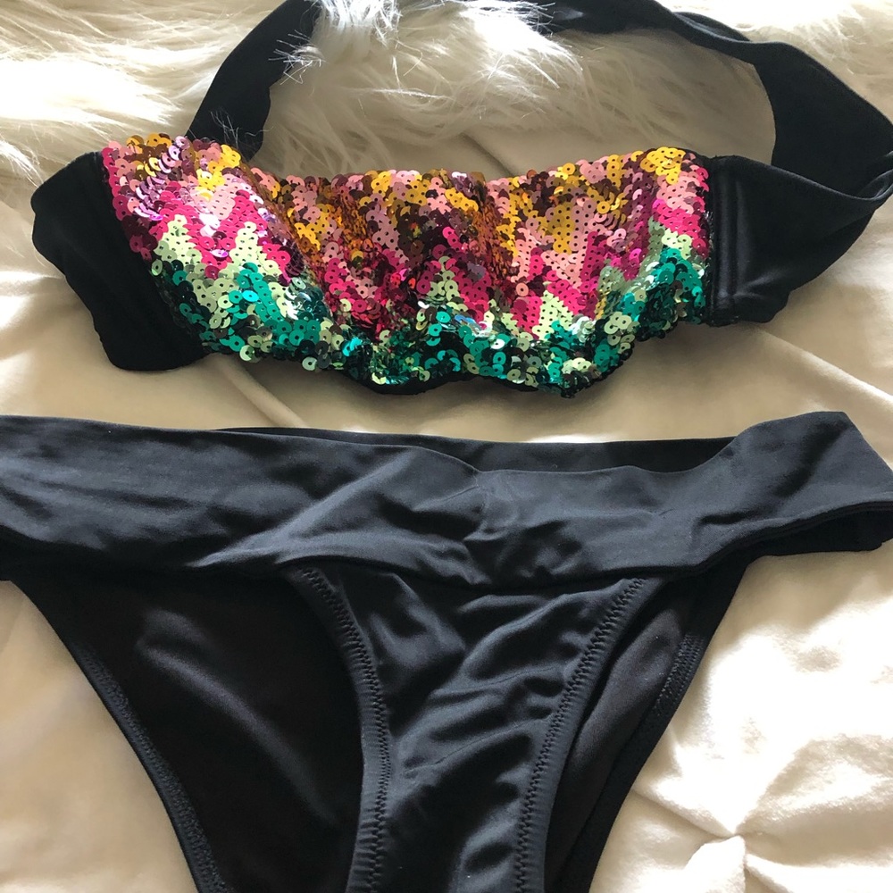 Victoria’s Secret xs sequin bikini
